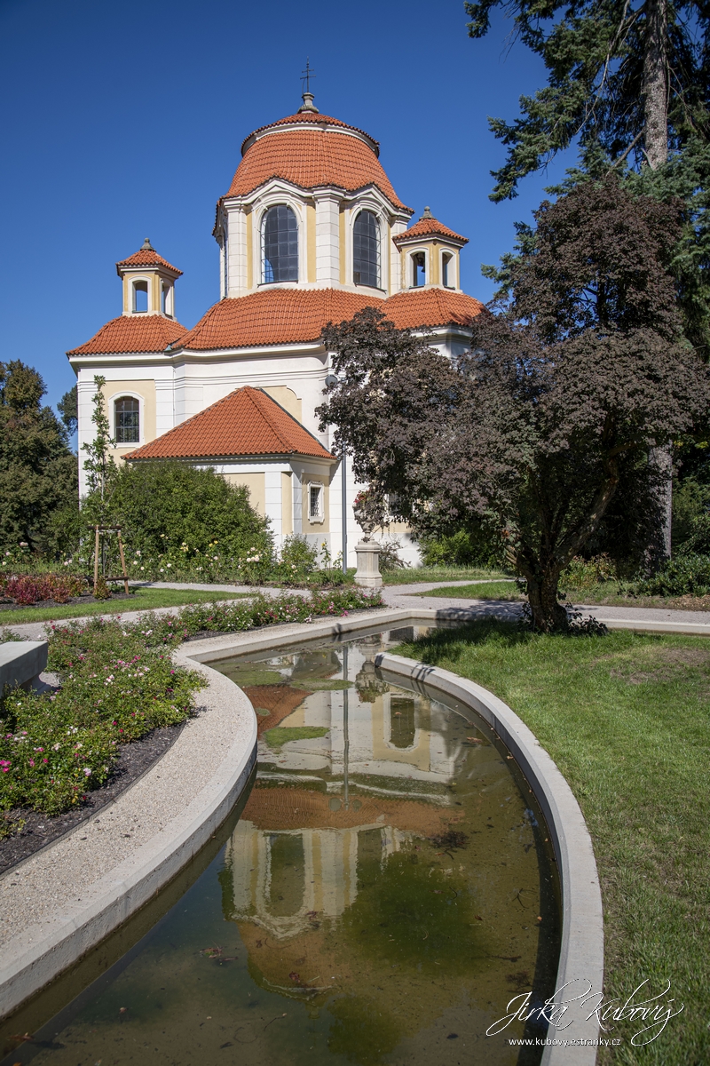 Panenské Břežany (23)