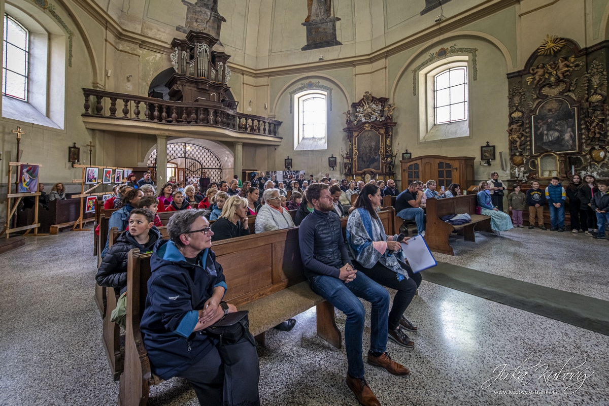 Kostelní noc (17)