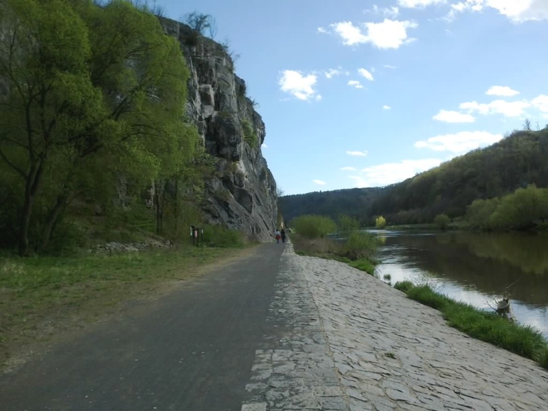 Proti větru (07)
